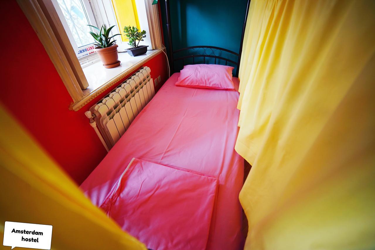 Amsterdam Hostel Baku Exterior photo