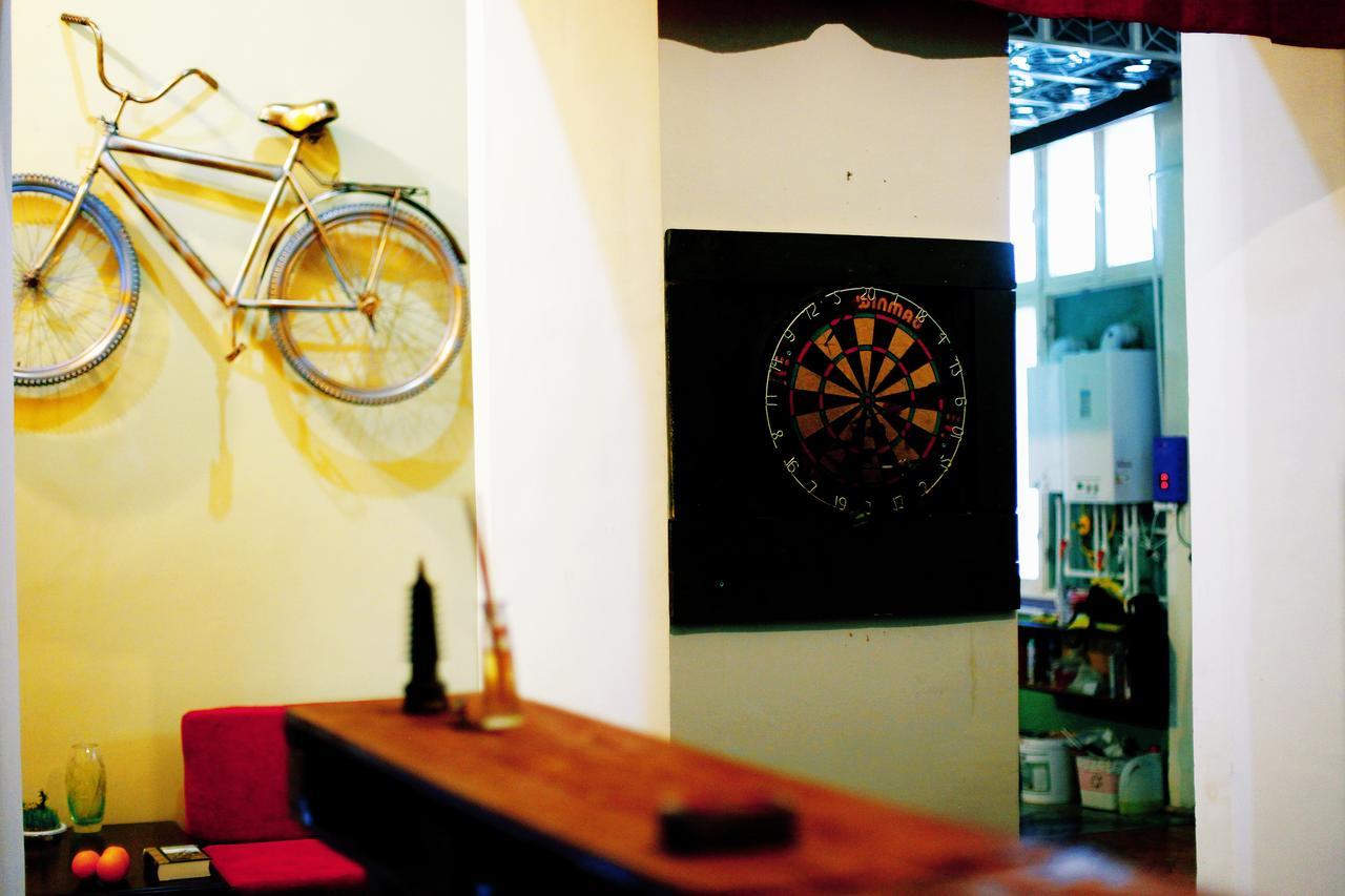 Amsterdam Hostel Baku Exterior photo